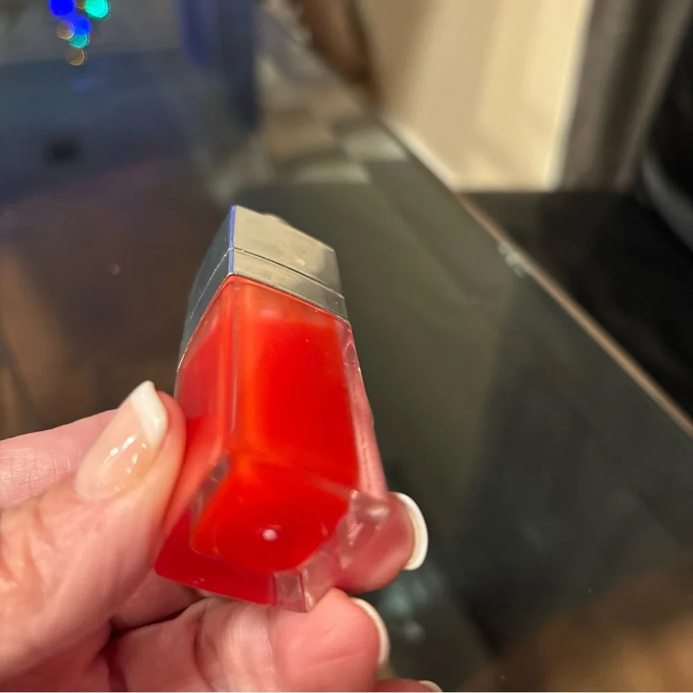 Awakening Glow Shiny Lip Oil - Mixed Berries by